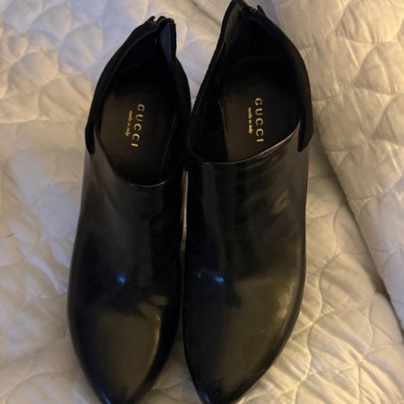 Gucci Women's Black Ankle Booties - Picture 1 of 8